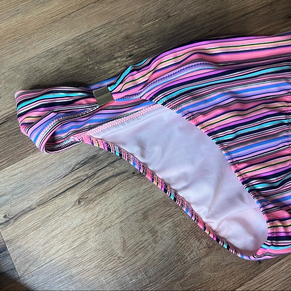 Victoria’s Secret Bikini Set - Picture 4 of 13